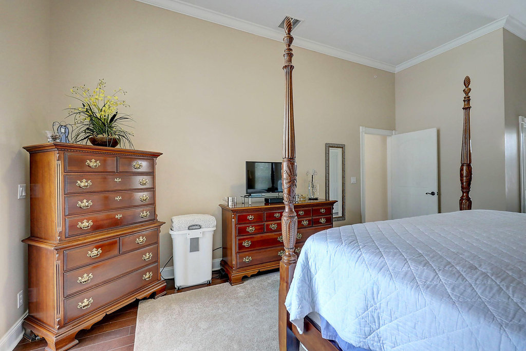 10207 Allamanda Boulevard - Photo 24