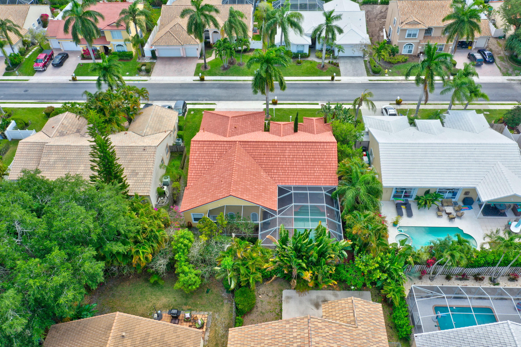 10207 Allamanda Boulevard - Photo 48