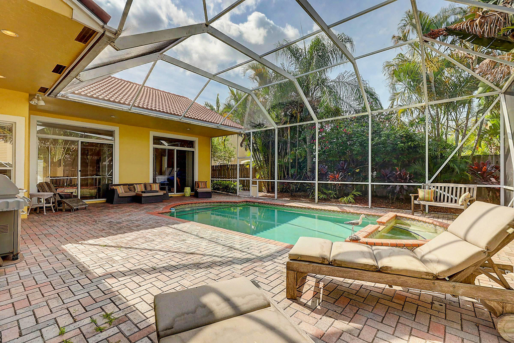 10207 Allamanda Boulevard - Photo 40