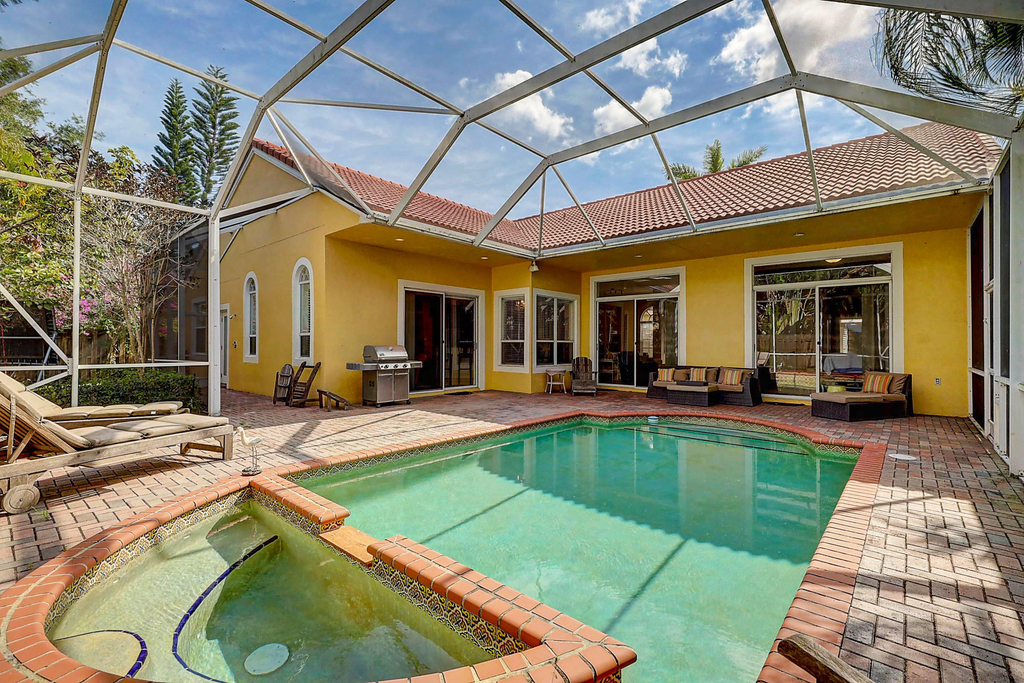 10207 Allamanda Boulevard - Photo 39