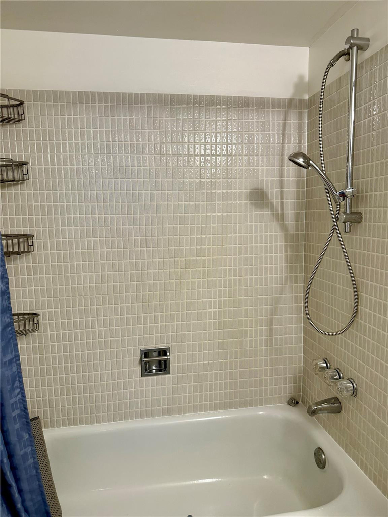 101 Briny Avenue - Photo 15