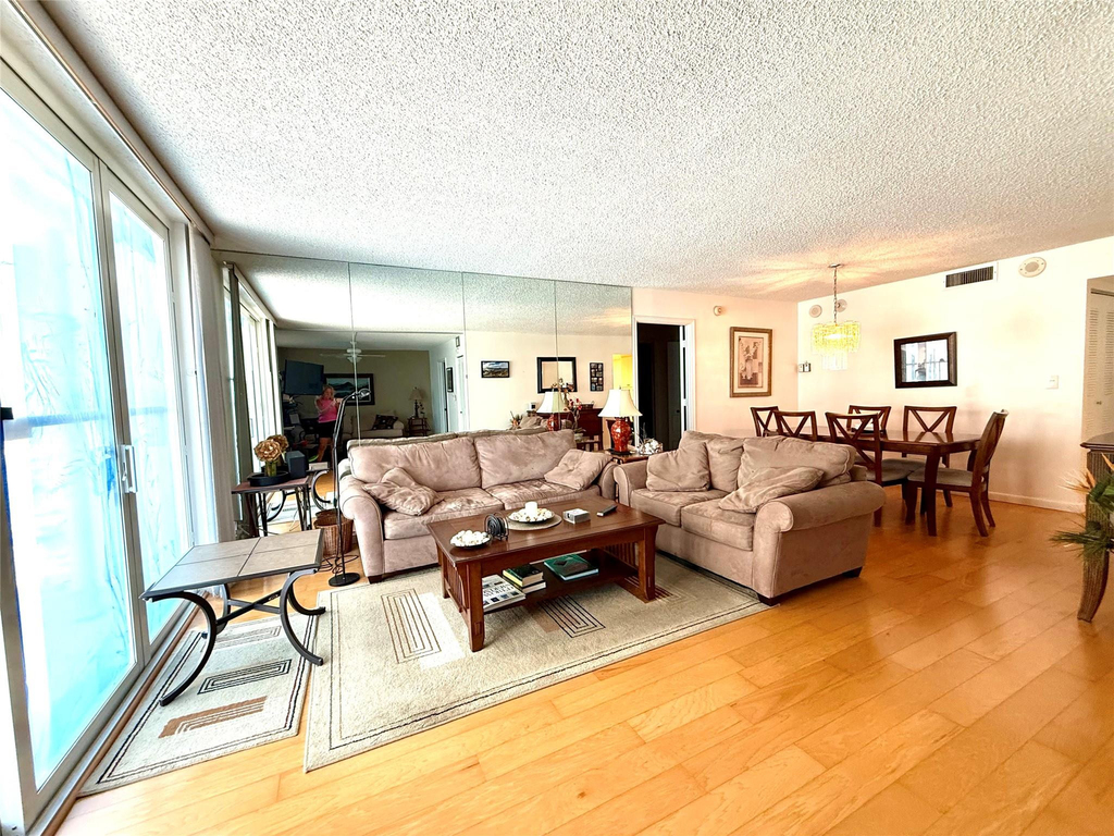 101 Briny Avenue - Photo 3