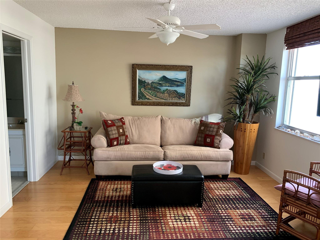 101 Briny Avenue - Photo 7