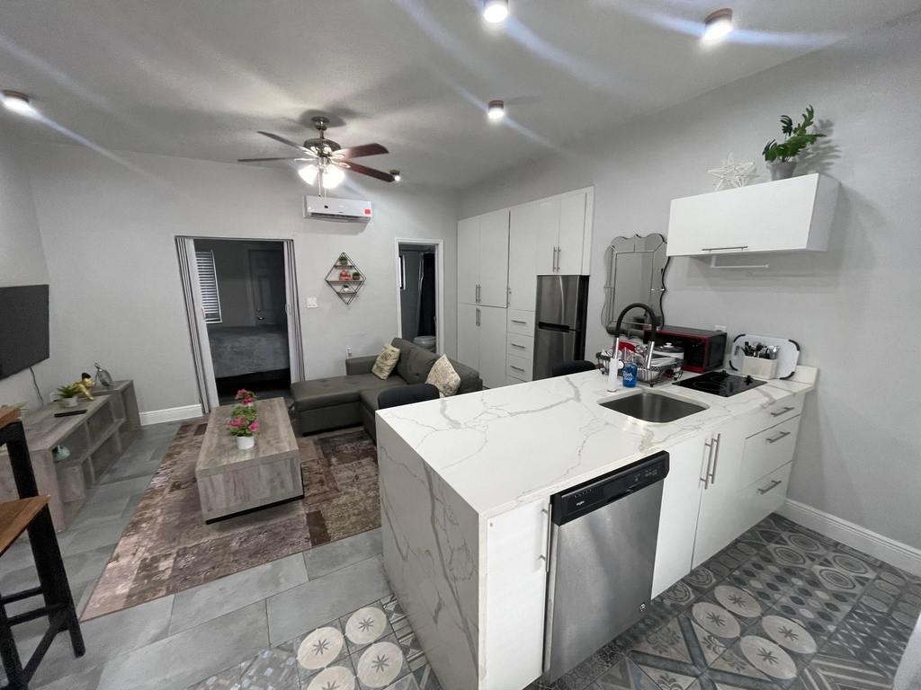 824 Ne 4th Street - Photo 5