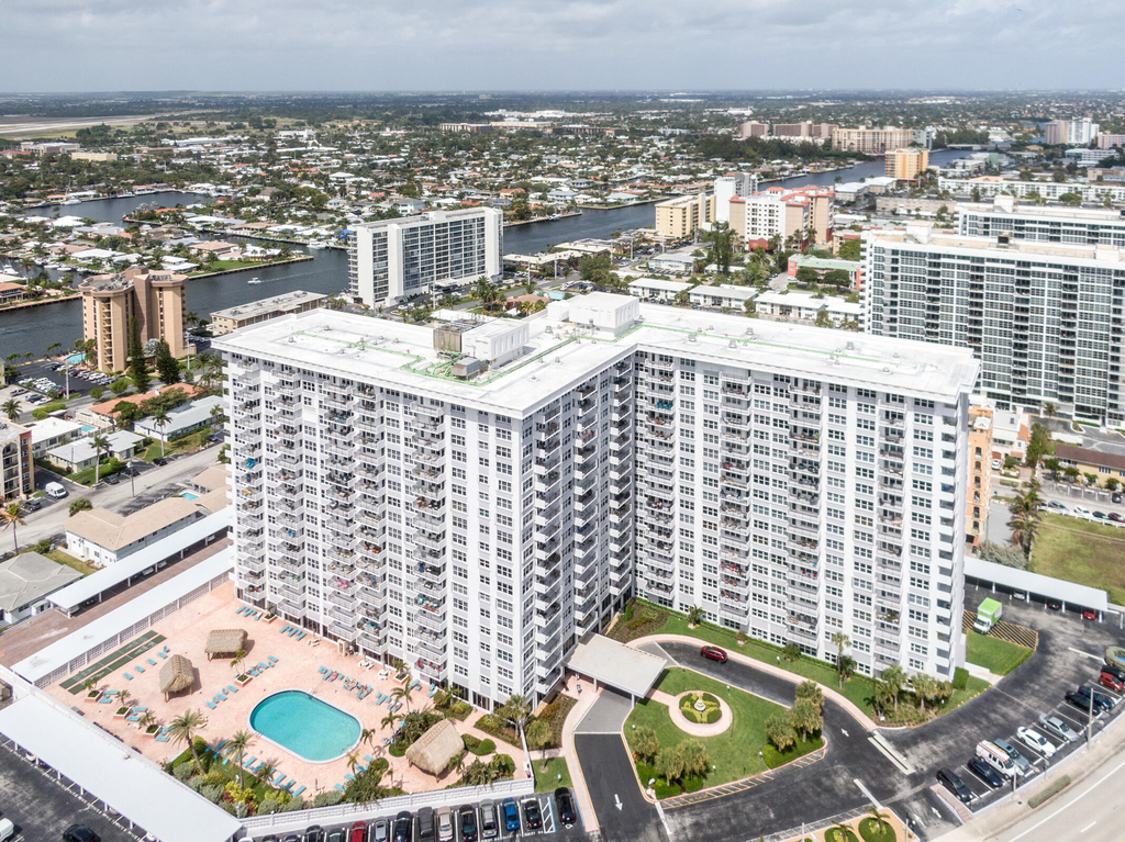 405 N Ocean Boulevard - Photo 1