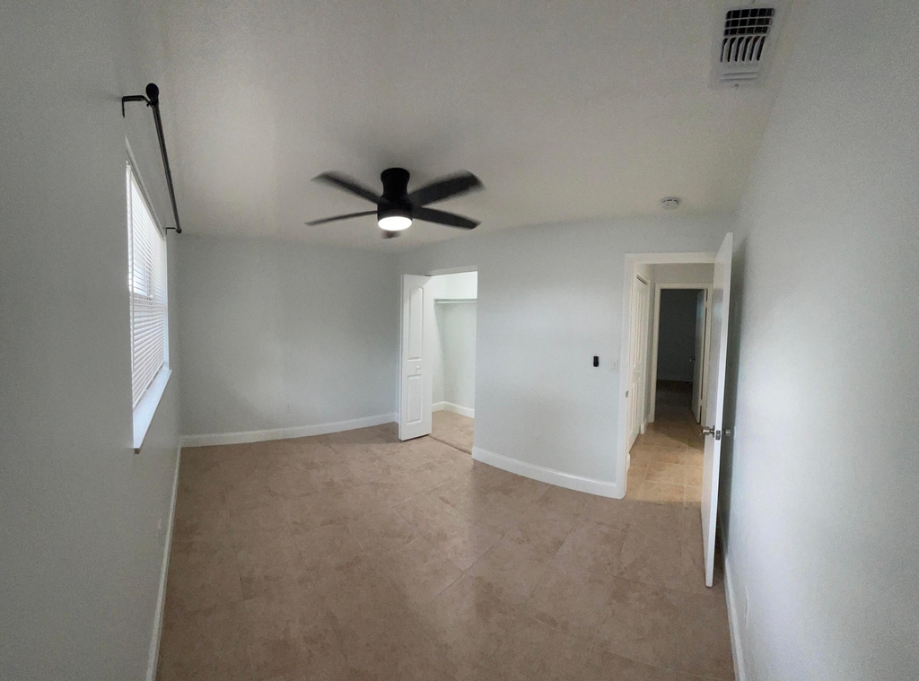 522 46th Street - Photo 11