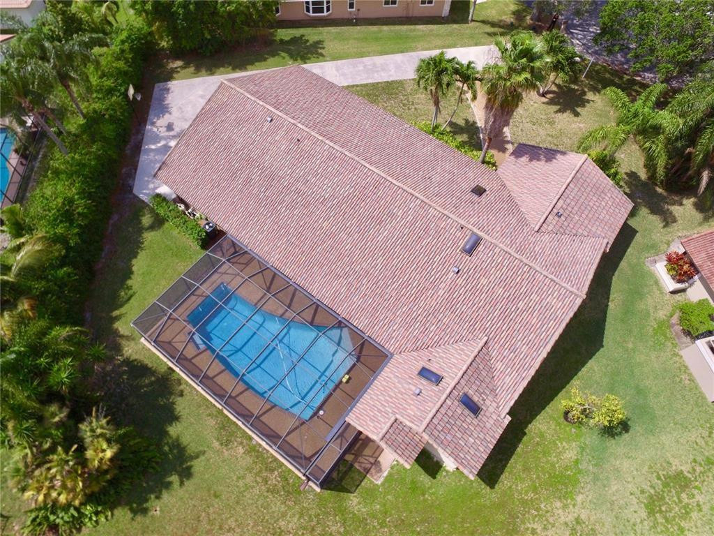 197 Nw 113th Way - Photo 2