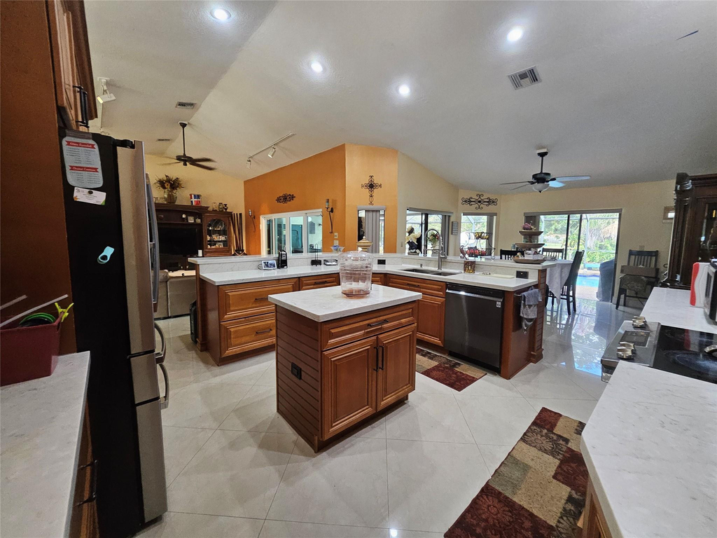 197 Nw 113th Way - Photo 26