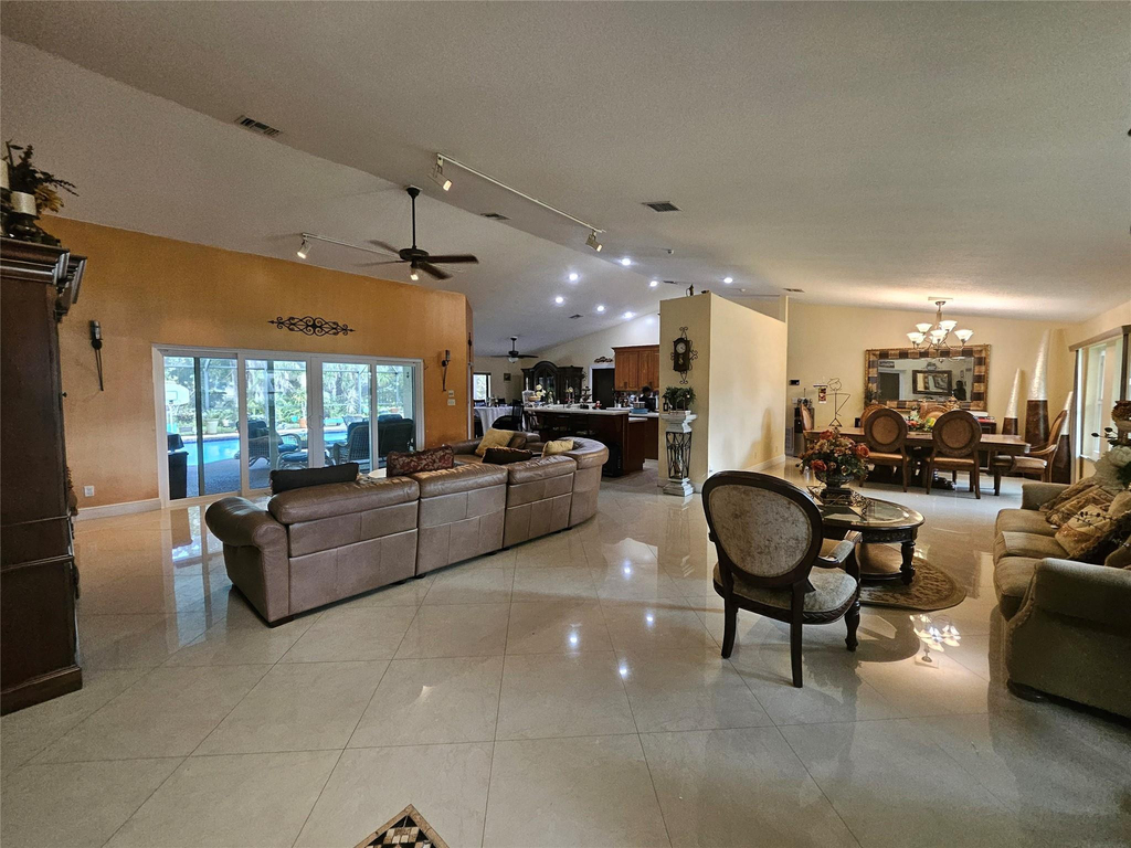 197 Nw 113th Way - Photo 12