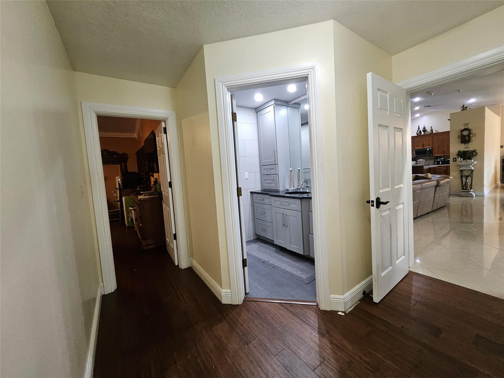 197 Nw 113th Way - Photo 31