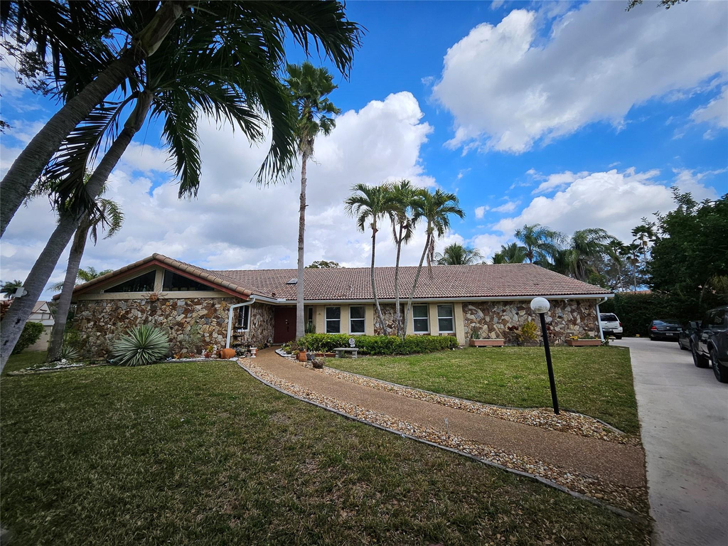 197 Nw 113th Way - Photo 4