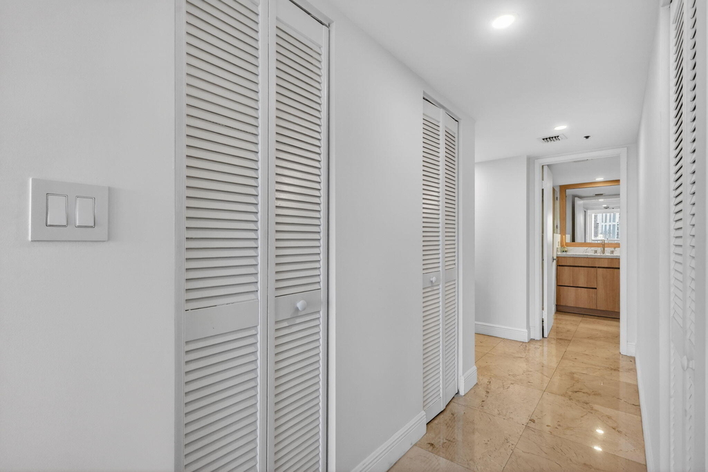 1717 N Bayshore Drive - Photo 27
