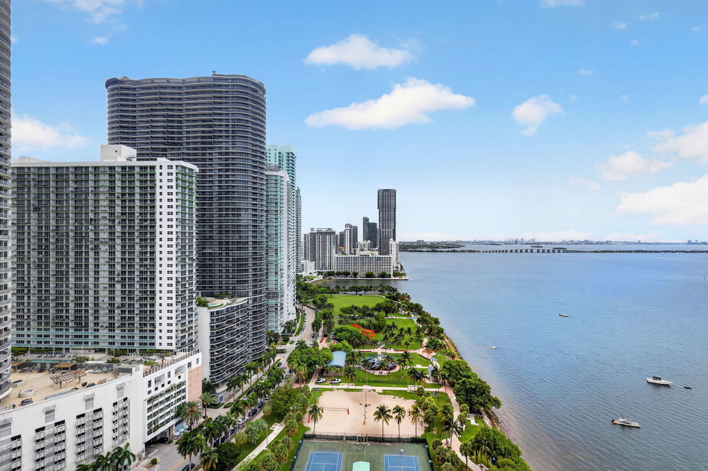 1717 N Bayshore Drive - Photo 1