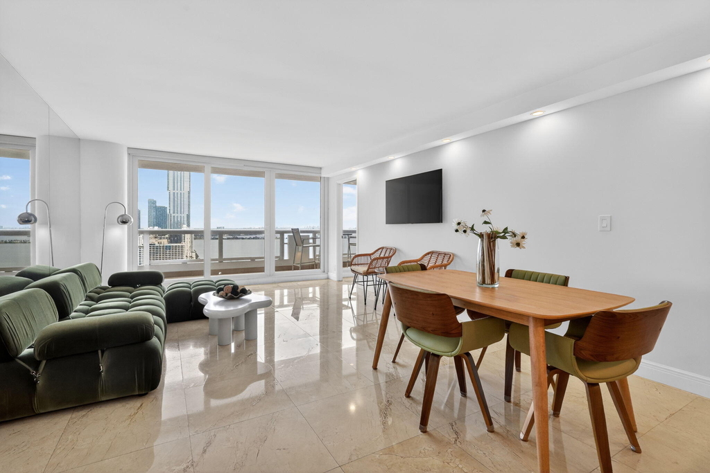 1717 N Bayshore Drive - Photo 48