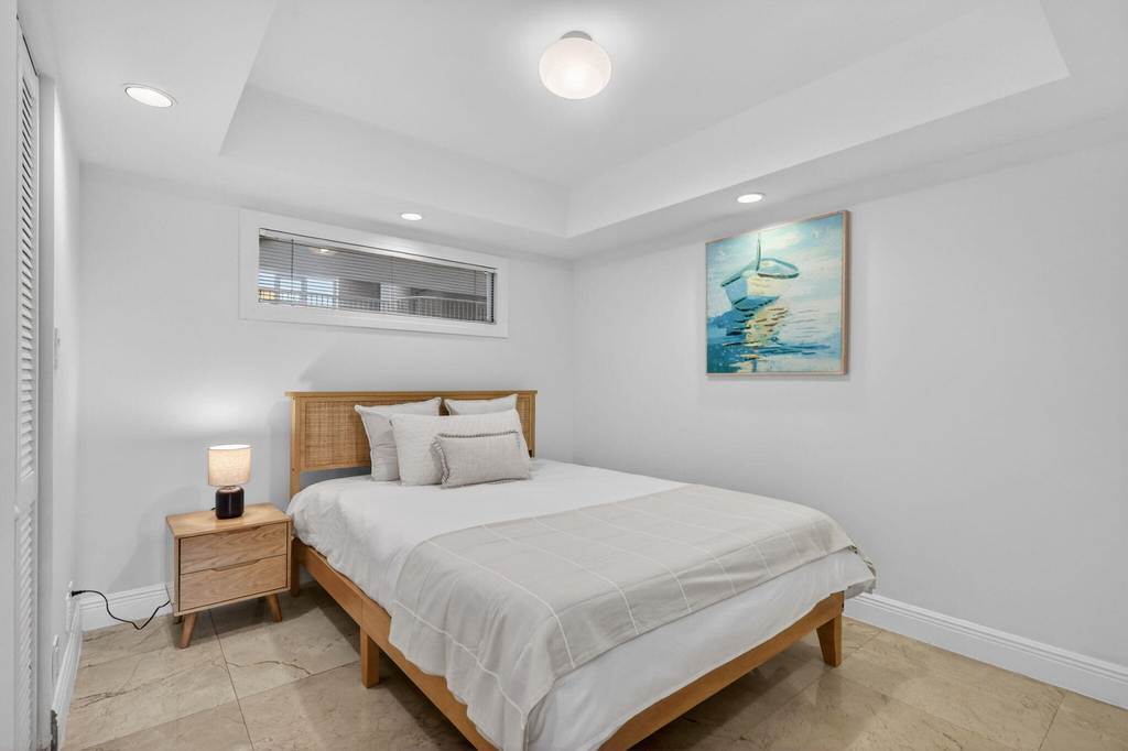 1717 N Bayshore Drive - Photo 46