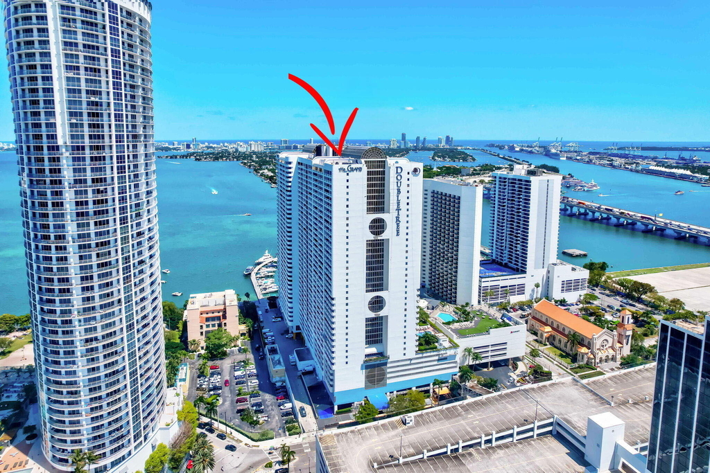 1717 N Bayshore Drive - Photo 9