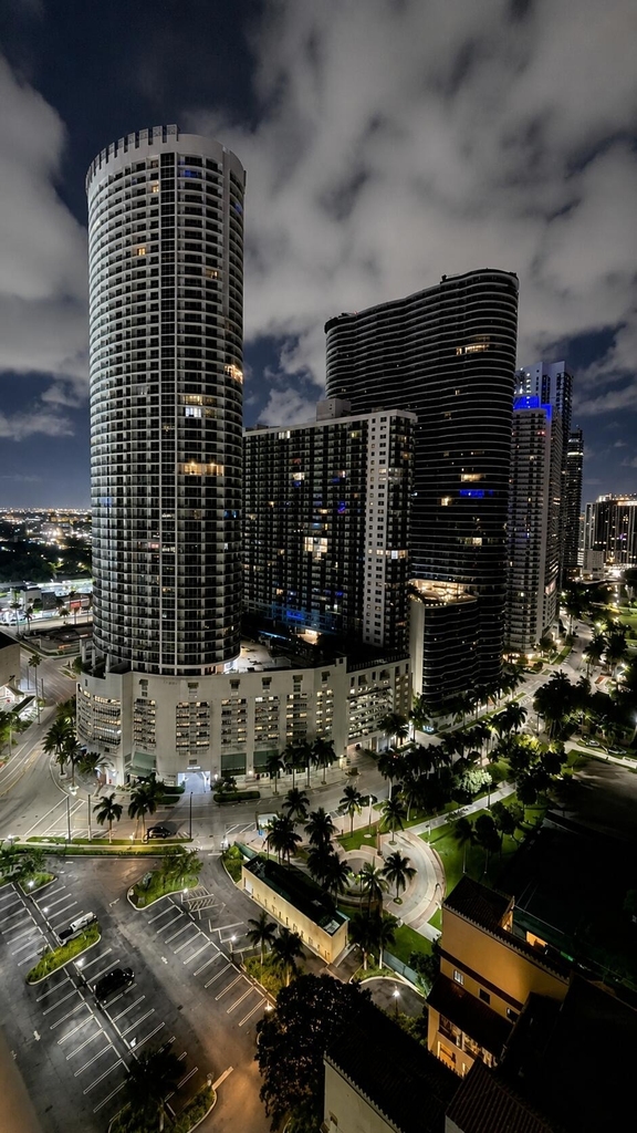 1717 N Bayshore Drive - Photo 3