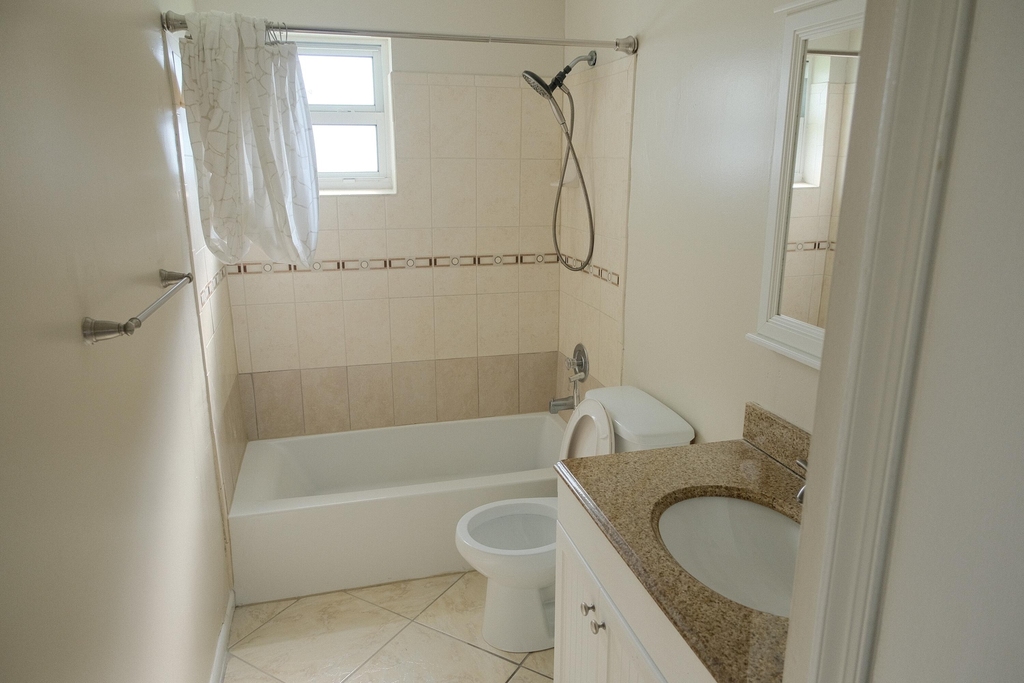 980 Woodland Avenue - Photo 8