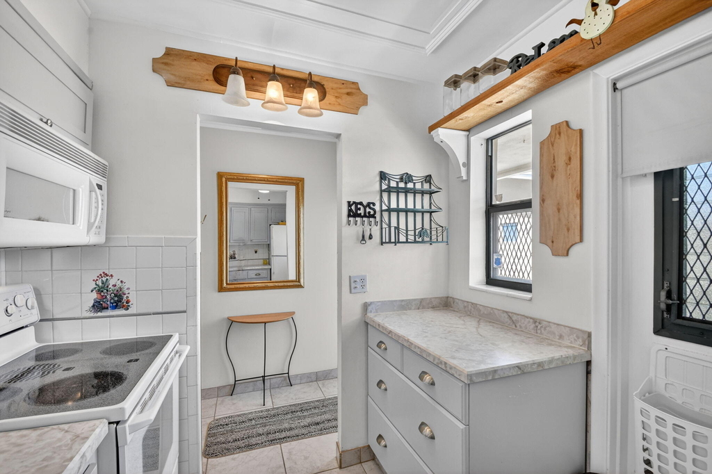 2111 Ne 1st Court - Photo 10