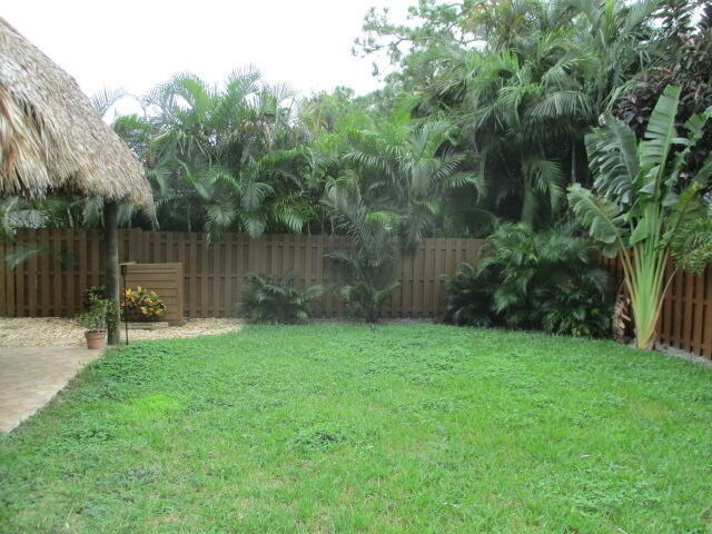 9077 E Highland Pines Drive - Photo 25