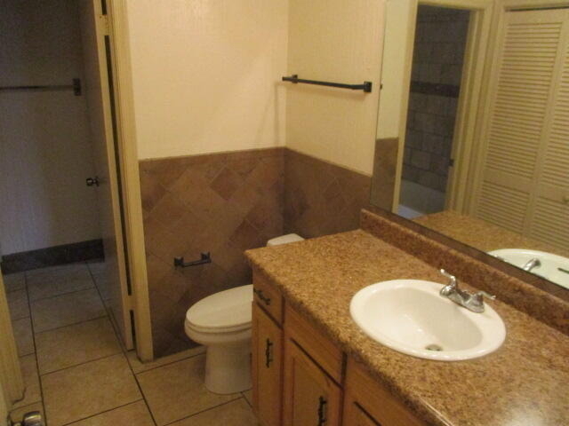 9077 E Highland Pines Drive - Photo 10