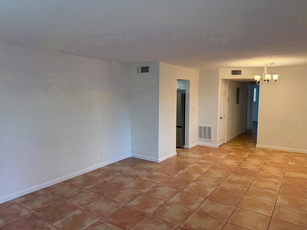 3370 Ne 16th Terrace - Photo 6
