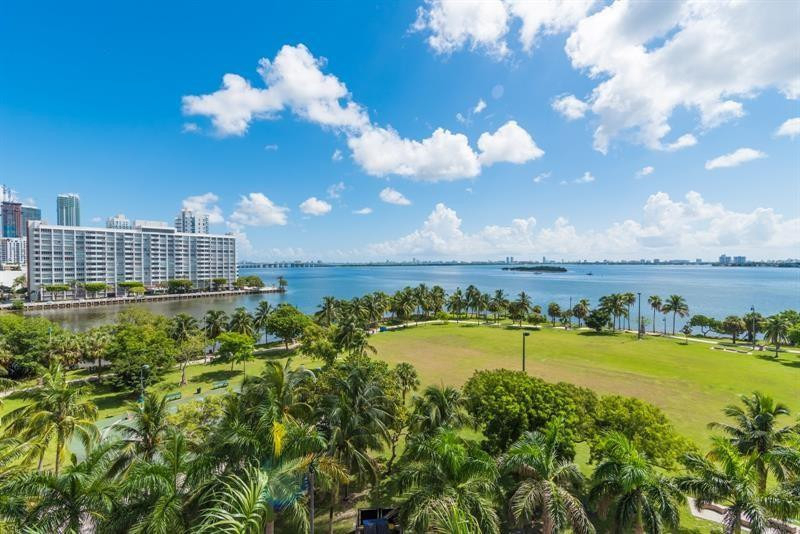 1900 N Bayshore Drive - Photo 22