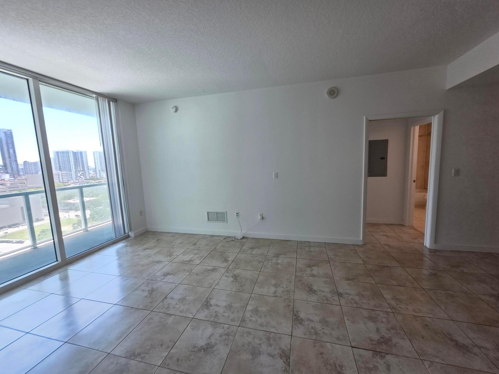 1900 N Bayshore Drive - Photo 28
