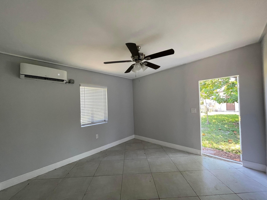 103 Nw 7th Avenue - Photo 3