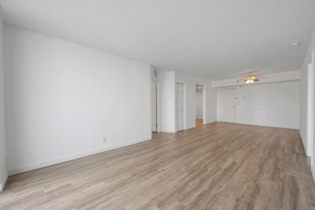 3300 Ne 192nd Street - Photo 15