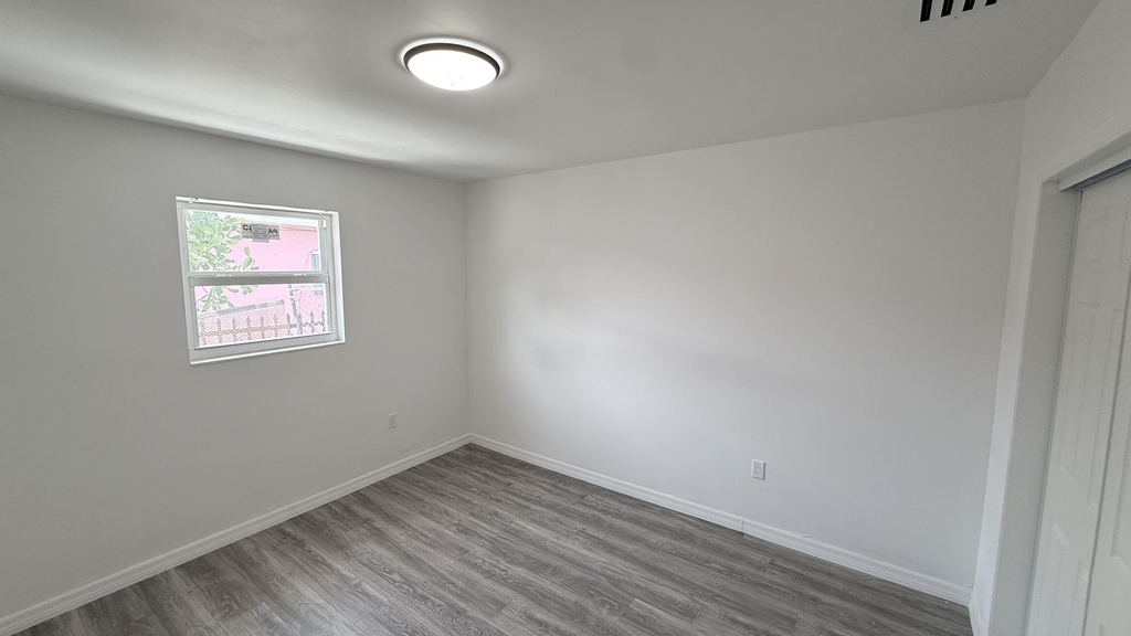 1063 Nw 108th Terrace - Photo 15