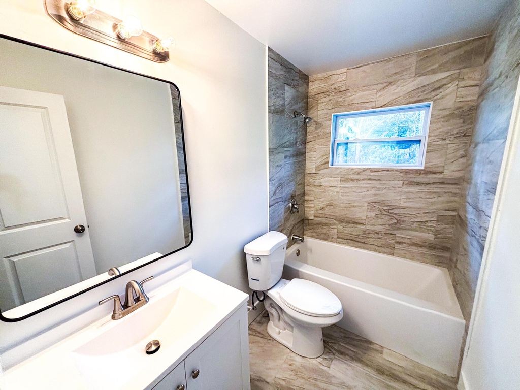 2149 Sibley Avenue - Photo 4