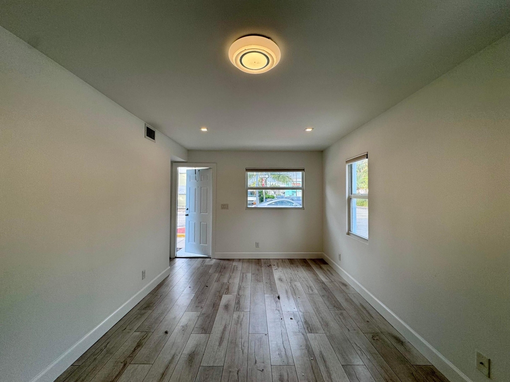 102 S K Street - Photo 17