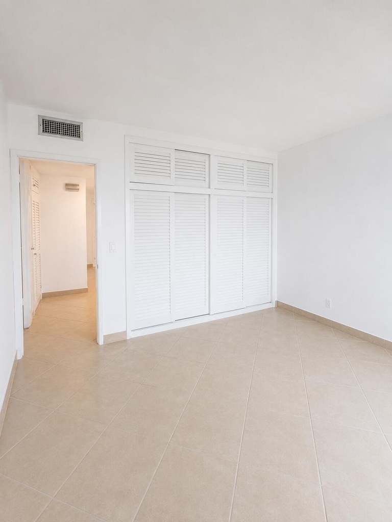3700 E Galt Ocean Drive - Photo 17