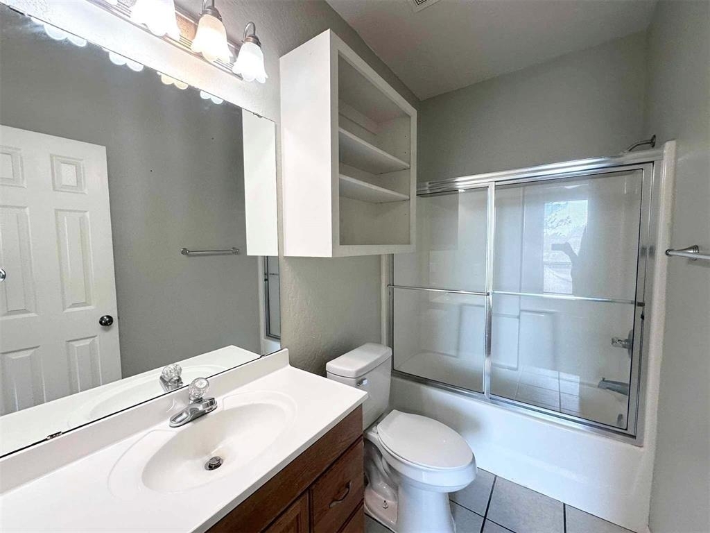 10000 Shadowview Drive - Photo 11