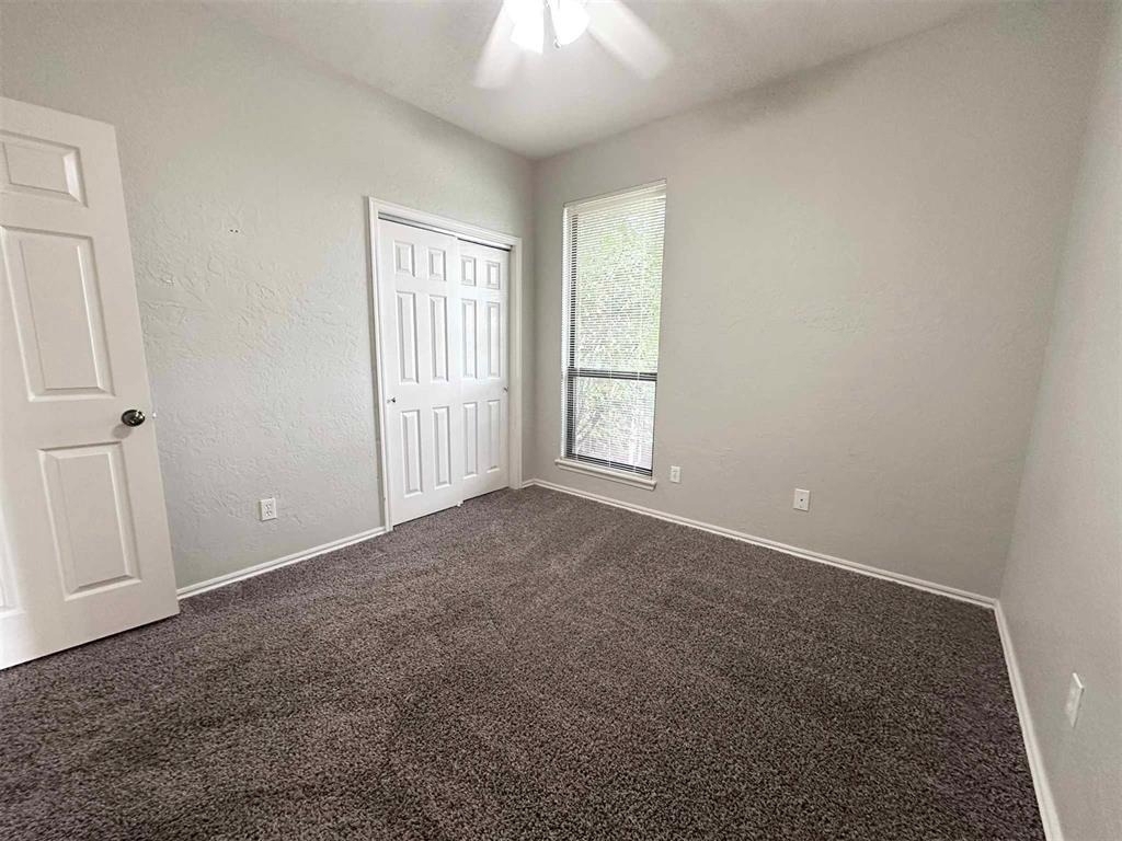 10000 Shadowview Drive - Photo 10