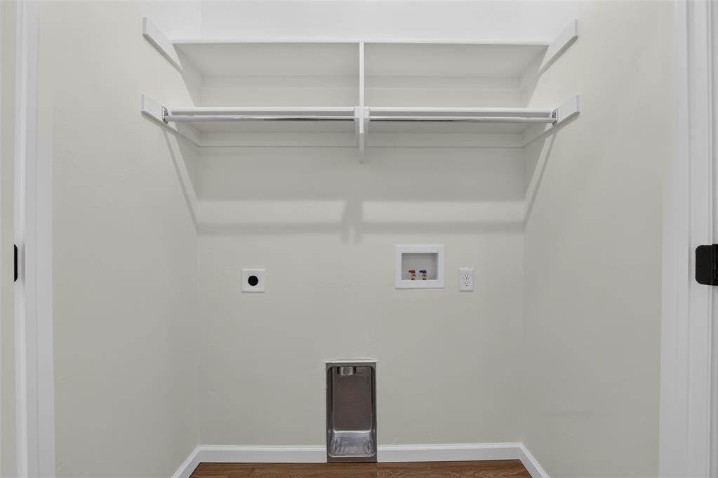 8754 Patriot Drive - Photo 29