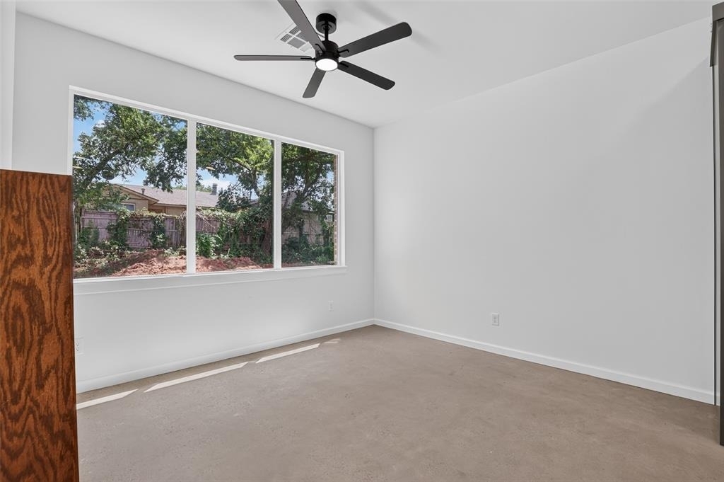8754 Patriot Drive - Photo 15