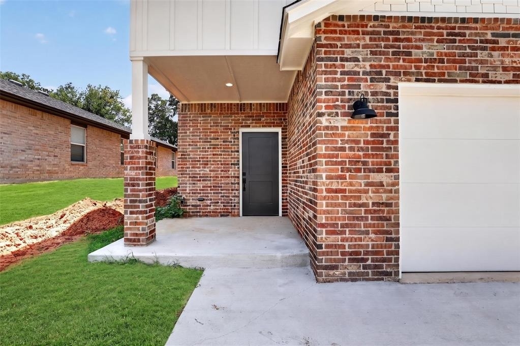 8756 Patriot Drive - Photo 3