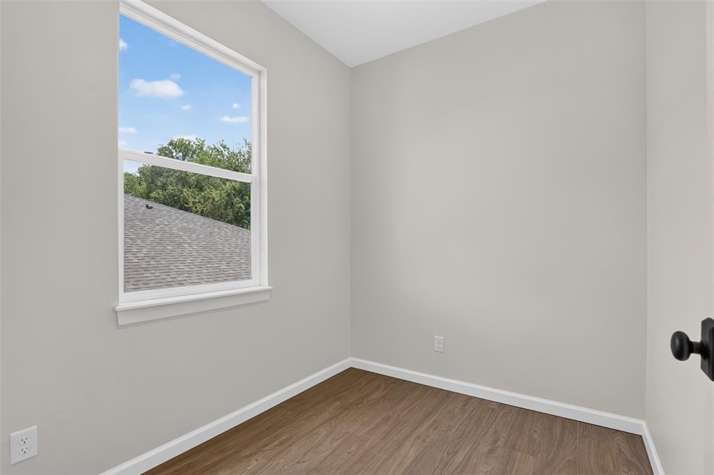 8756 Patriot Drive - Photo 32