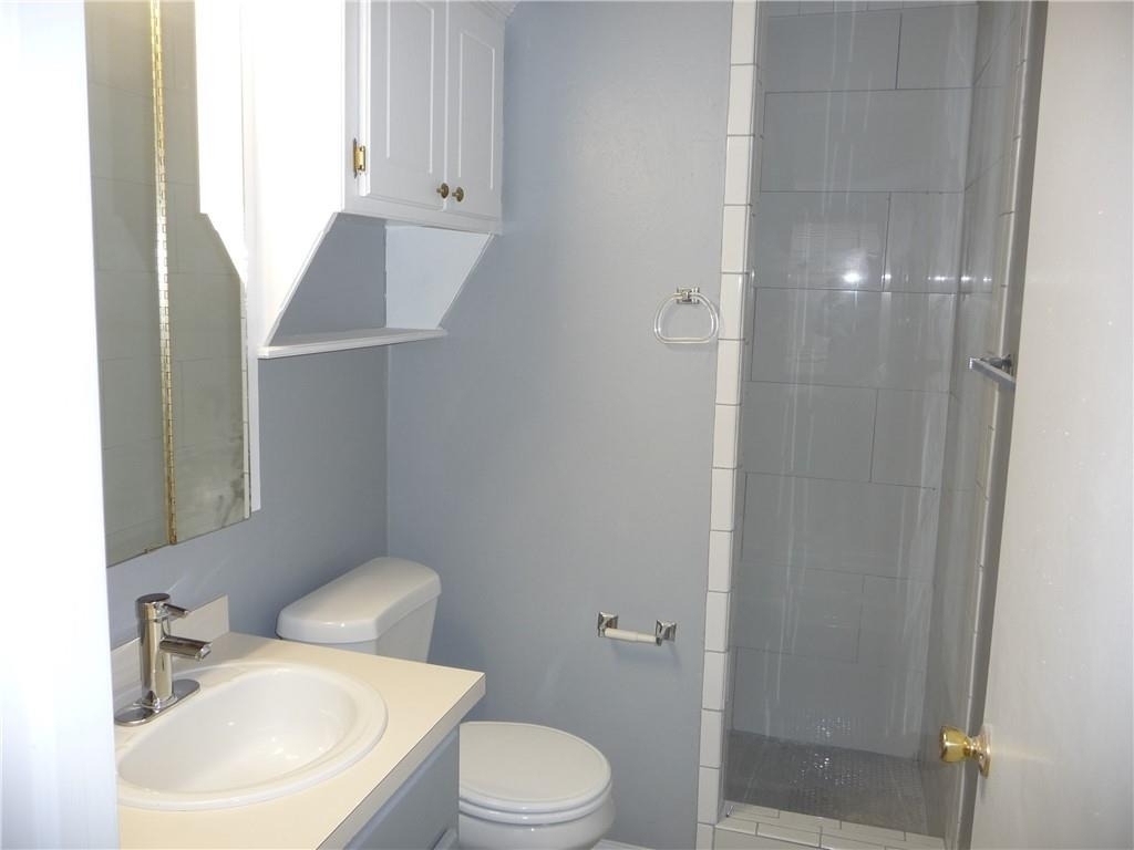 2415 N Truitt Street - Photo 6