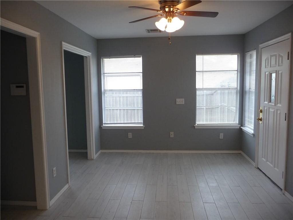 2415 N Truitt Street - Photo 4