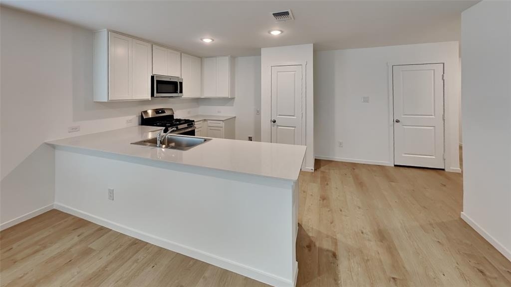 1925 Honey Locust Drive - Photo 4