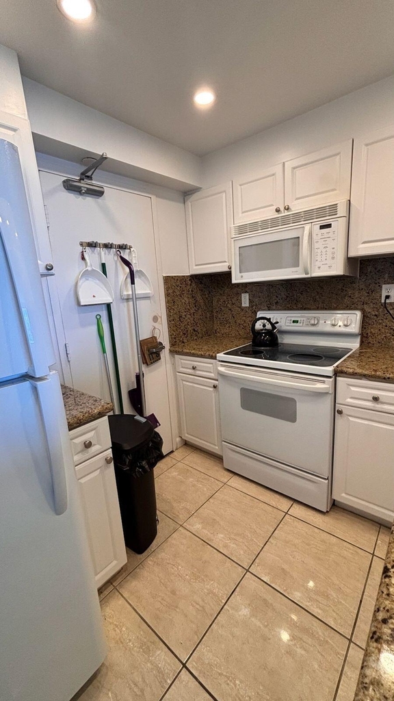 1000 West Avenue - Photo 7
