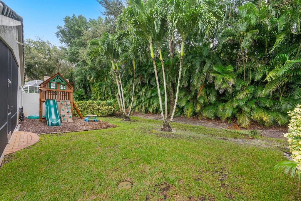 4221 Bluff Harbor Way - Photo 33