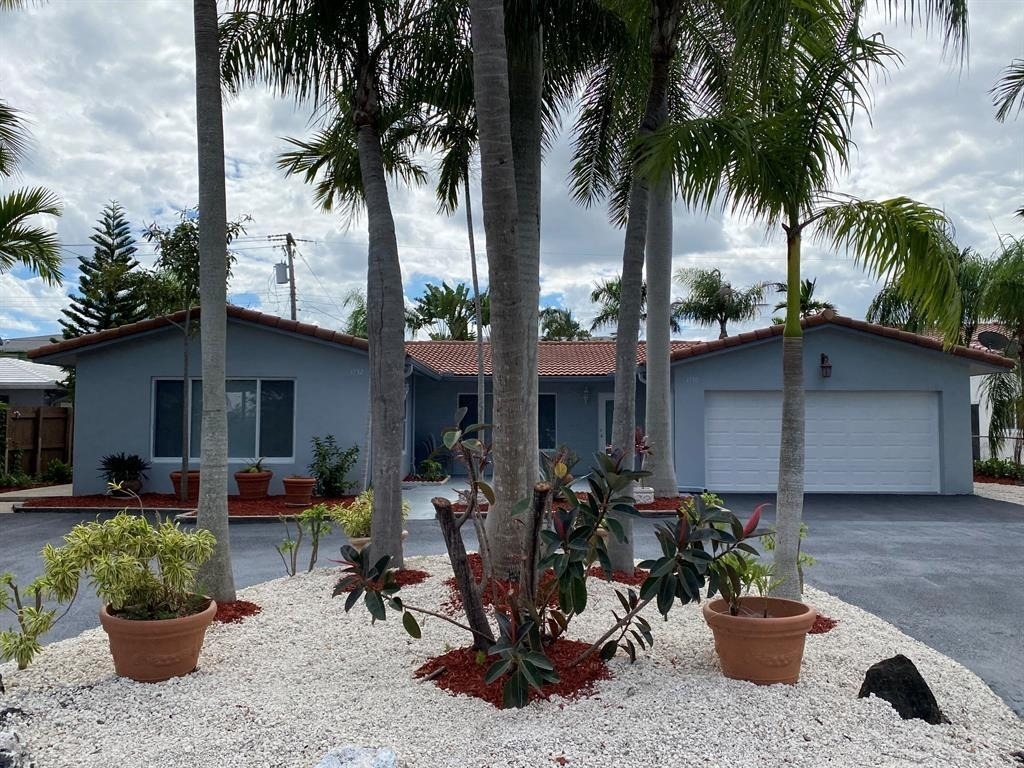 1730 Ne 56th Court - Photo 1