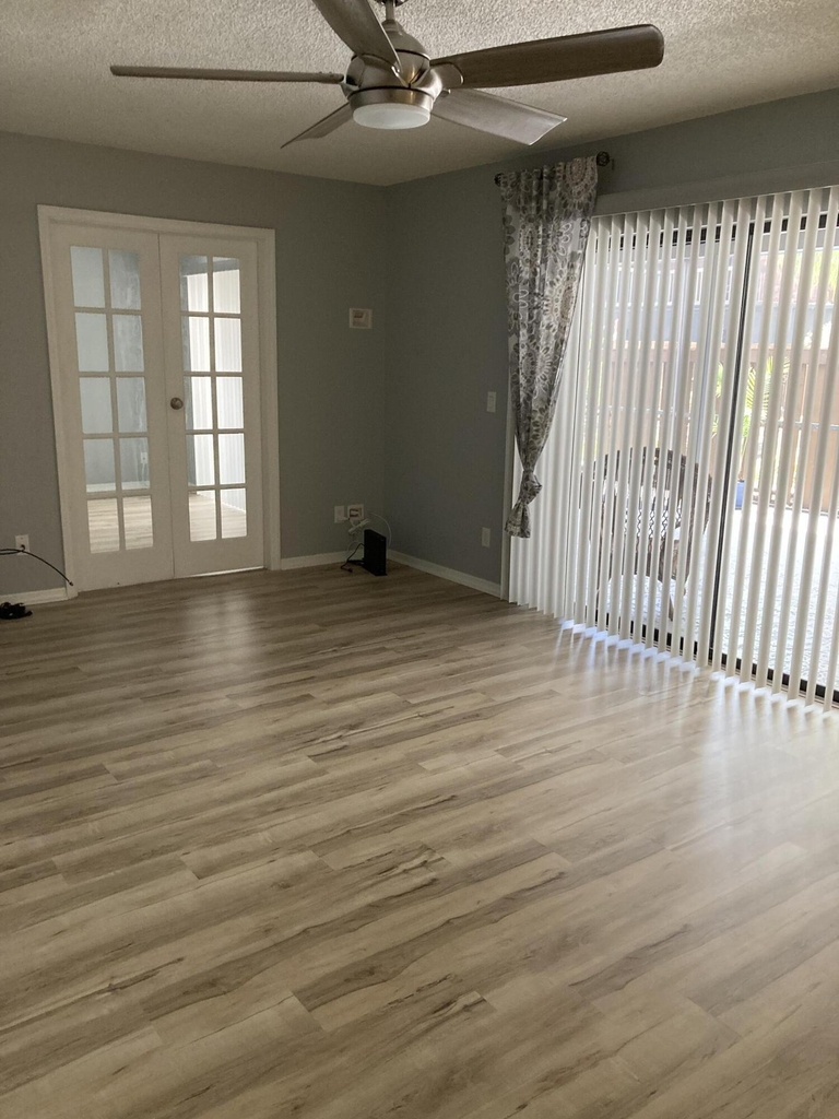 303 Se Castle Court Se - Photo 6