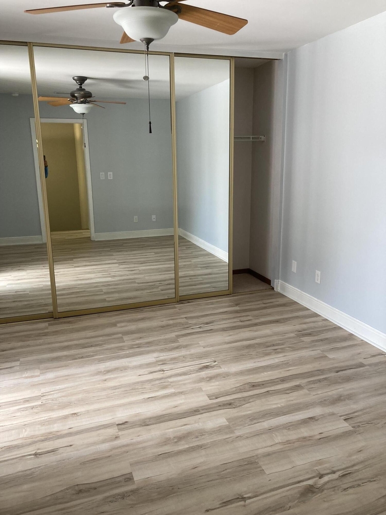 303 Se Castle Court Se - Photo 2
