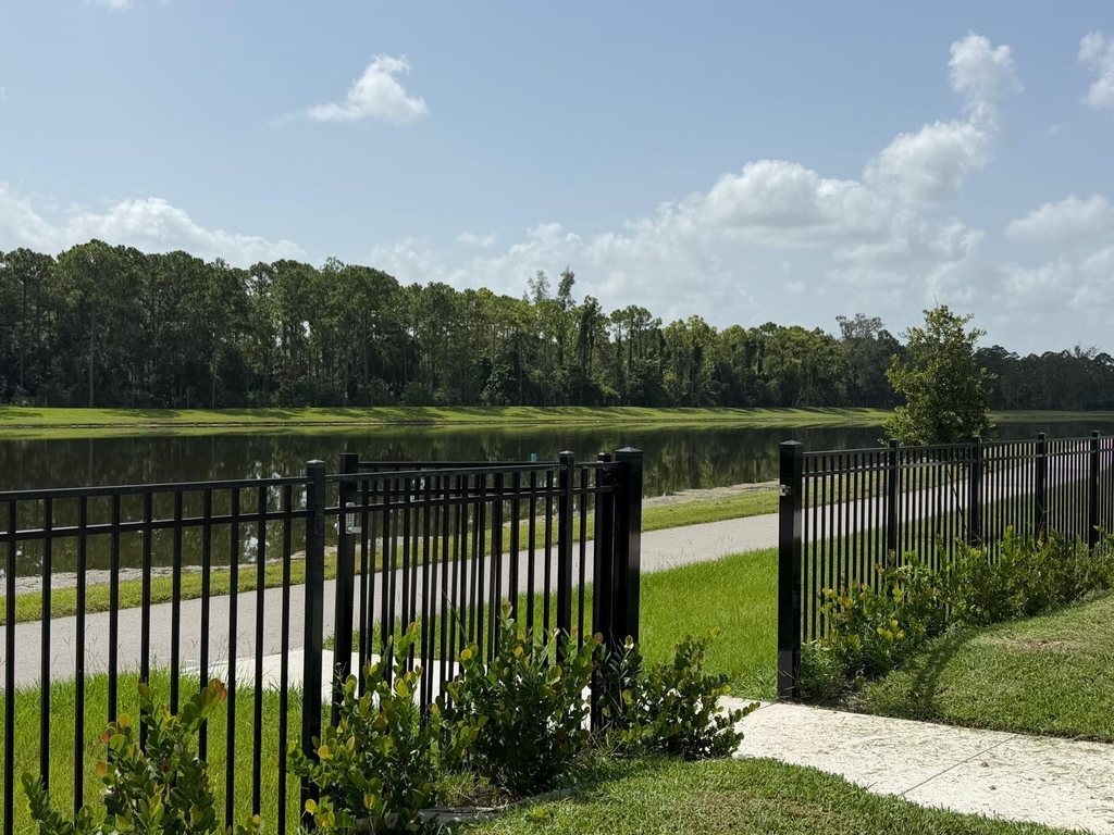 4402 Longwood Lake Square - Photo 49