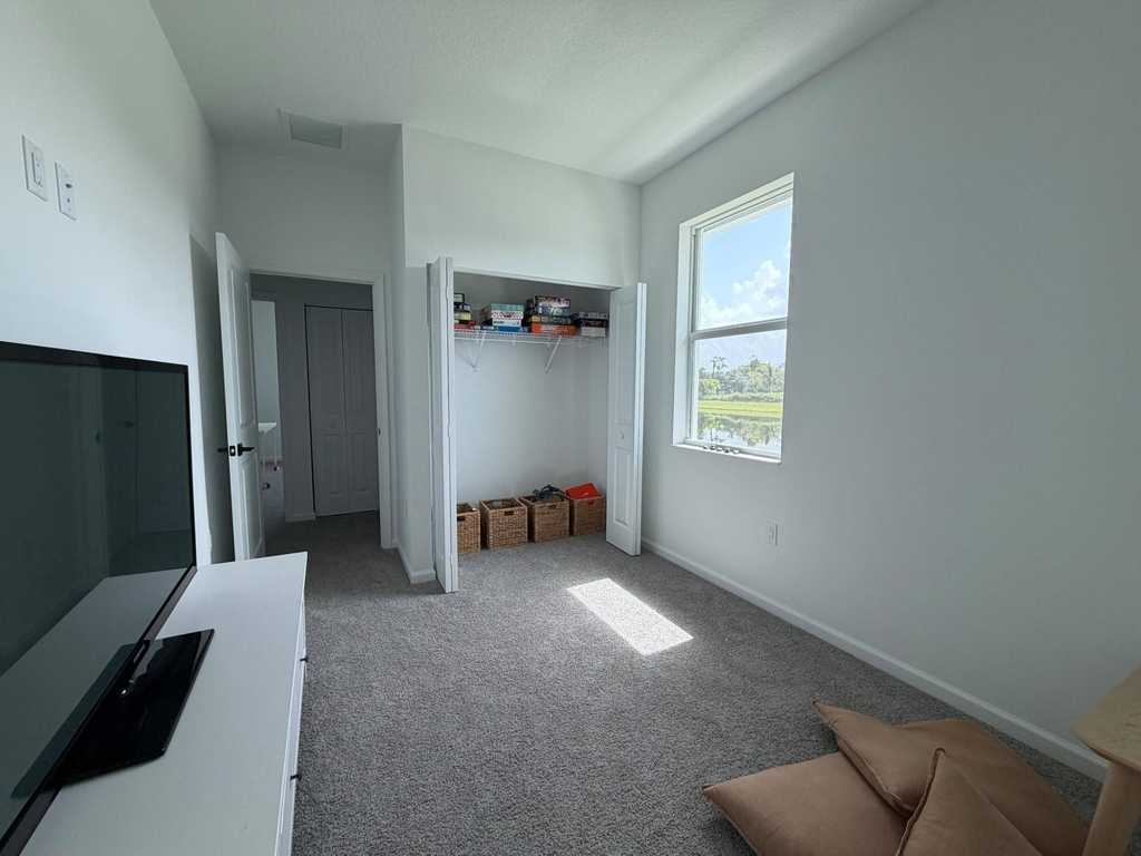 4402 Longwood Lake Square - Photo 38
